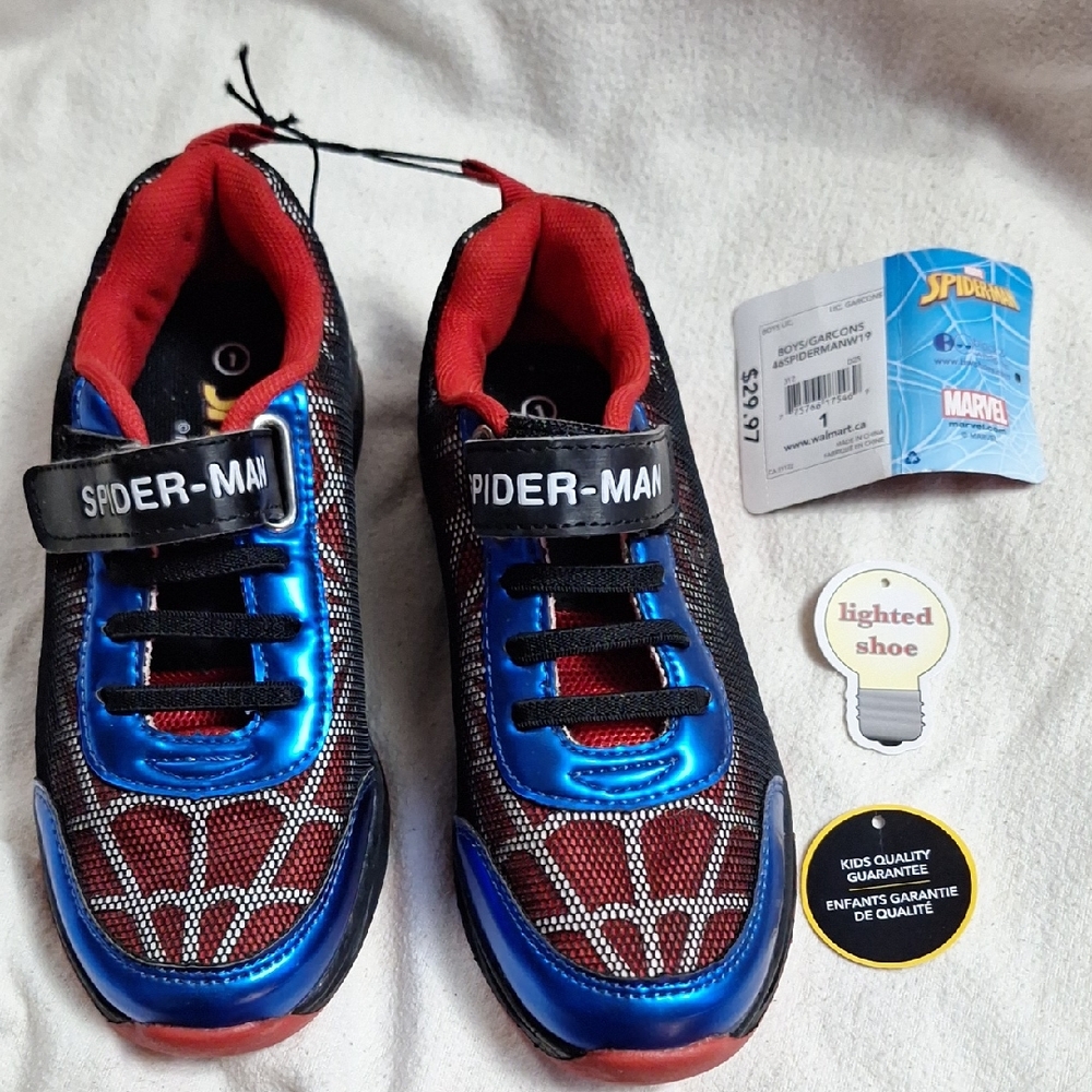 Marvel Spider-Man Kids Sneakers - Red and Blue